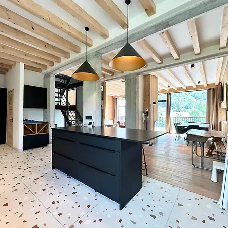 Chalet Paradis D'ubaye - Terrasse - Plan D'eau - Jardin