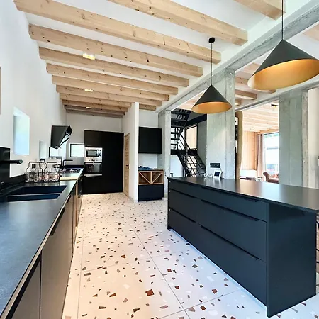 Chalet Paradis D'ubaye - Terrasse - Plan D'eau - Jardin