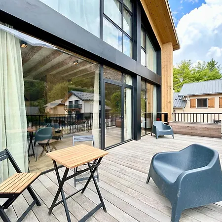 Paradis D'ubaye - Terrasse - Plan D'eau - Jardin * Jausiers