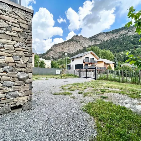 Paradis D'ubaye - Terrasse - Plan D'eau - Jardin Jausiers